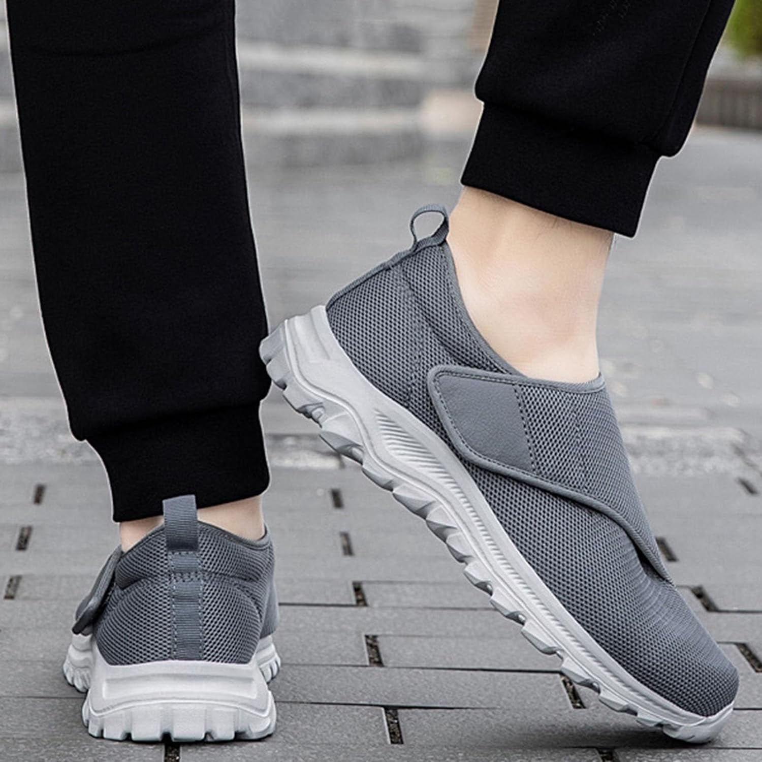 Comfortable and Adjustable Leisure Sports Shoes for Women with Swollen Feet - Perfect for Walking and Everyday Use