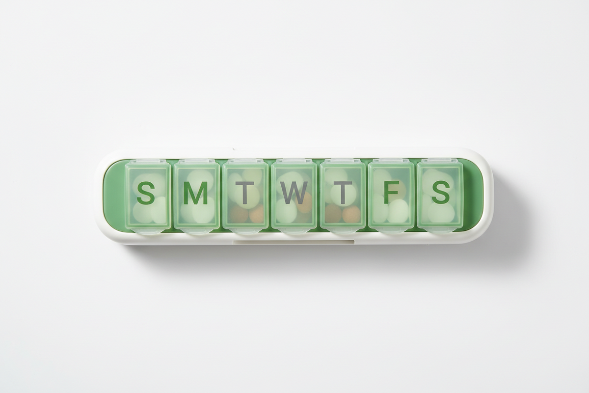 Carex Apex 7-Day Weekly Pill Organizer AM/PM